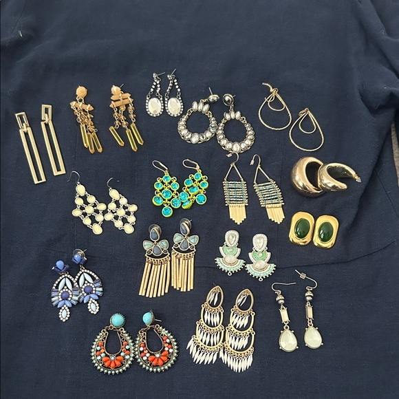 Chic Multicolor Earring Collection - Picture 2 of 2